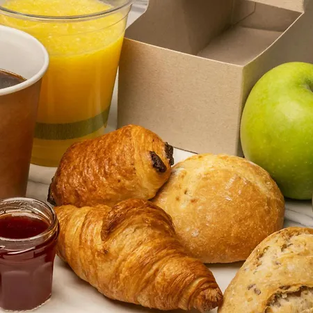 Sheraton Paris Charles De Gaulle Airport 르 메스닐 아멜롯