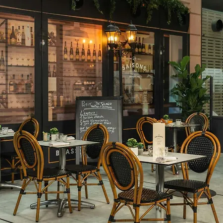 Sheraton Paris Charles De Gaulle Airport 호텔