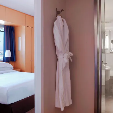 Sheraton Paris Charles De Gaulle Airport 호텔