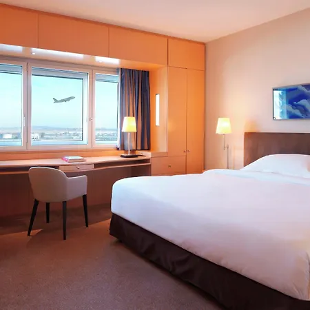 Sheraton Paris Charles De Gaulle Airport 4* 르 메스닐 아멜롯