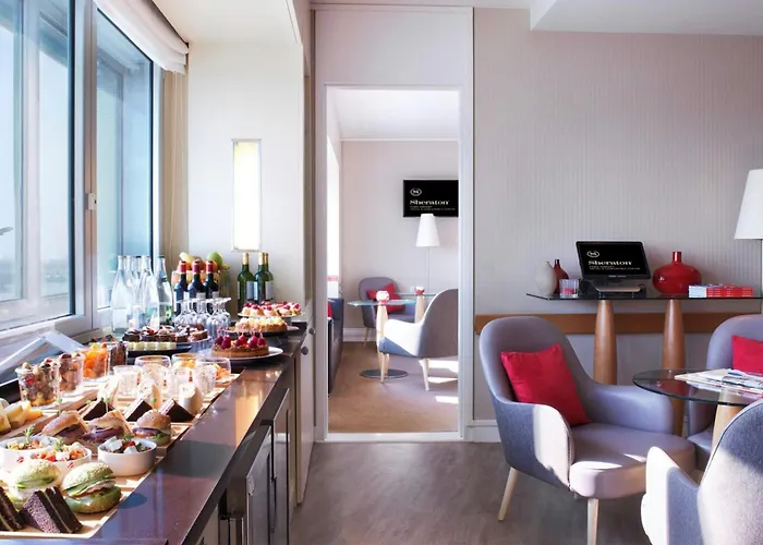 Hotel Sheraton Paris Charles De Gaulle Airport 4*