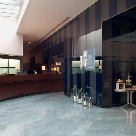 Sheraton Paris Airport Hotel 4*